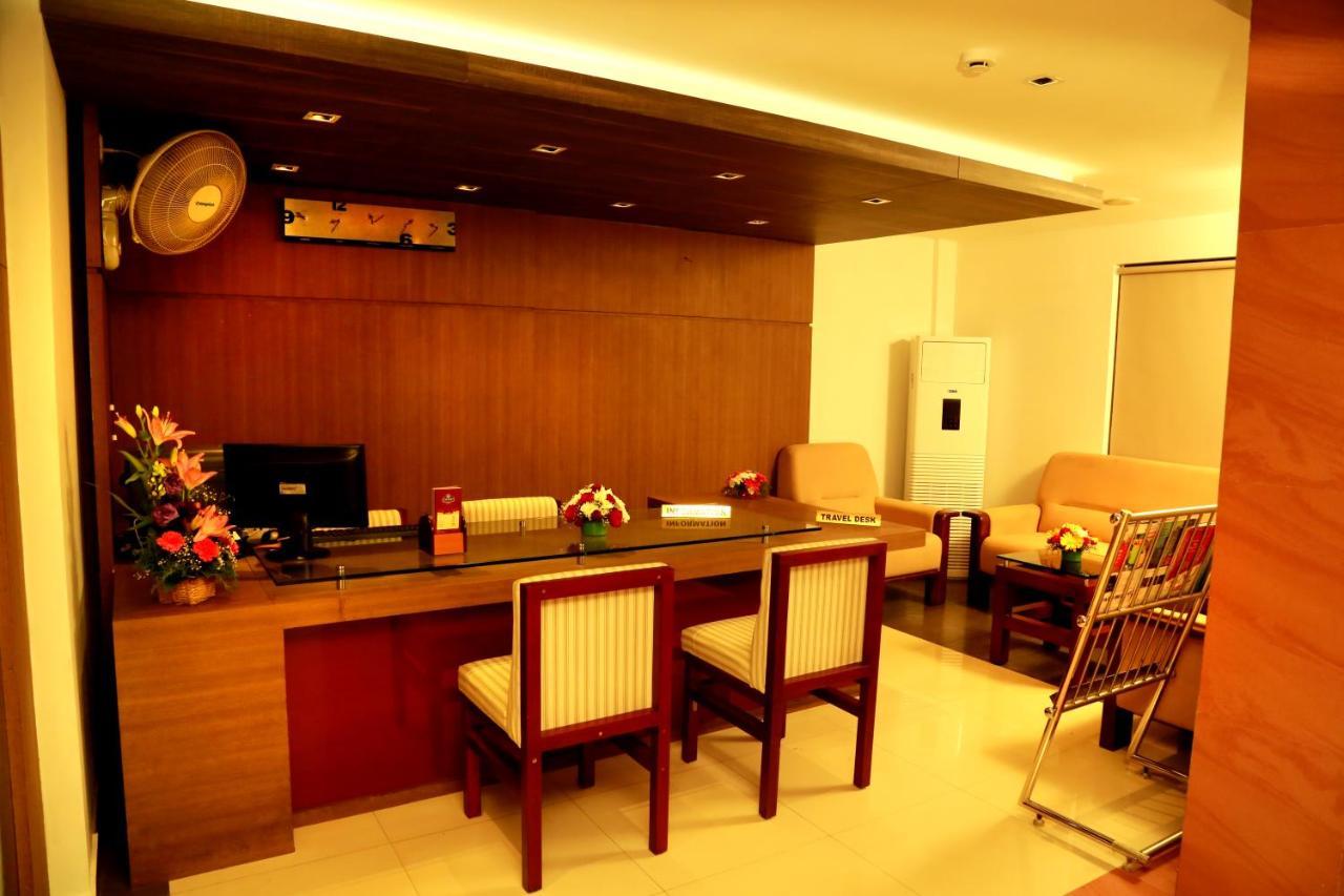 Hotel De Grand 科泽科德 外观 照片
