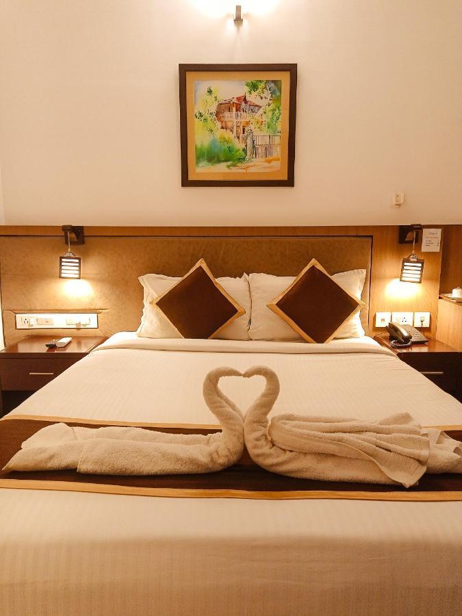 Hotel De Grand 科泽科德 外观 照片