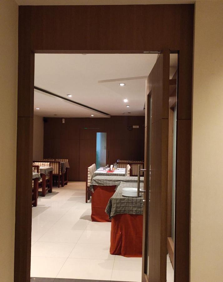 Hotel De Grand 科泽科德 外观 照片
